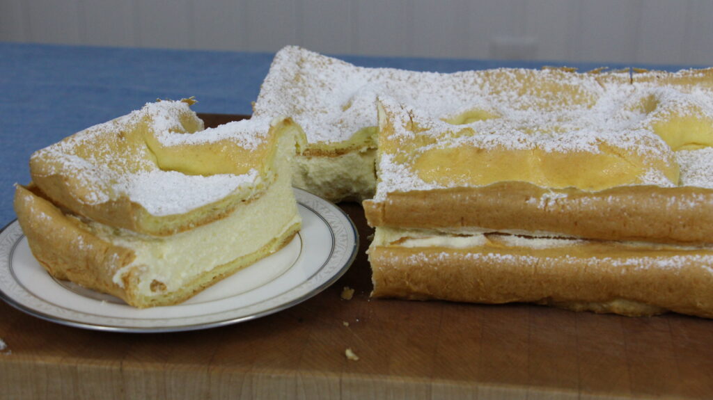 Polish Carpathian Mountain Cake / Karpatka