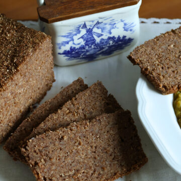 Frisian Rye bread. Fries Roggebrood. Rye bread. Pumpernickel. Dark rye bread. Rye breads of Europe.