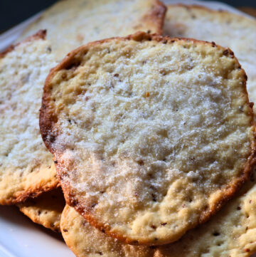 Spanish Sweet Olive Oil Crisps | Tortas de Aceite de Castilleja de la Cuesta | Tortas de Ines Rosales