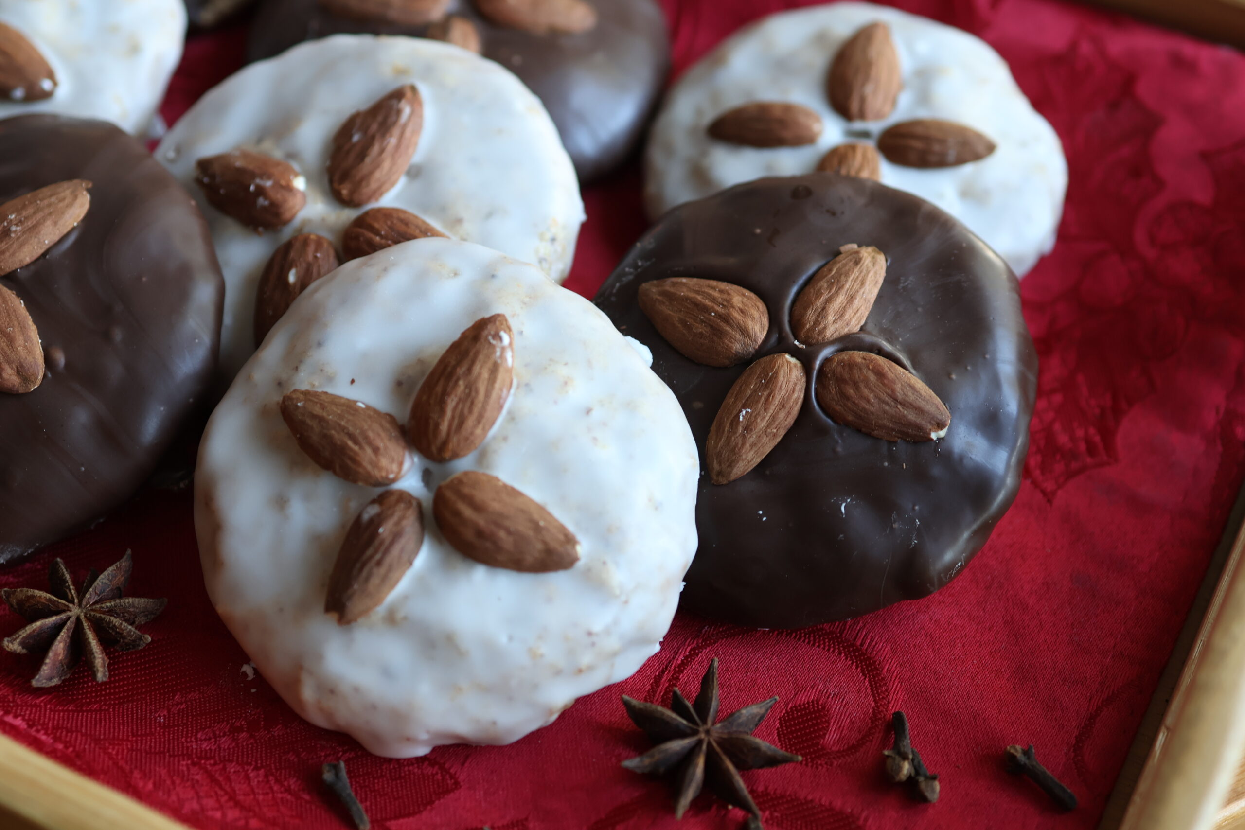 Nuremberg Gingerbread | Elisenlebkuchen