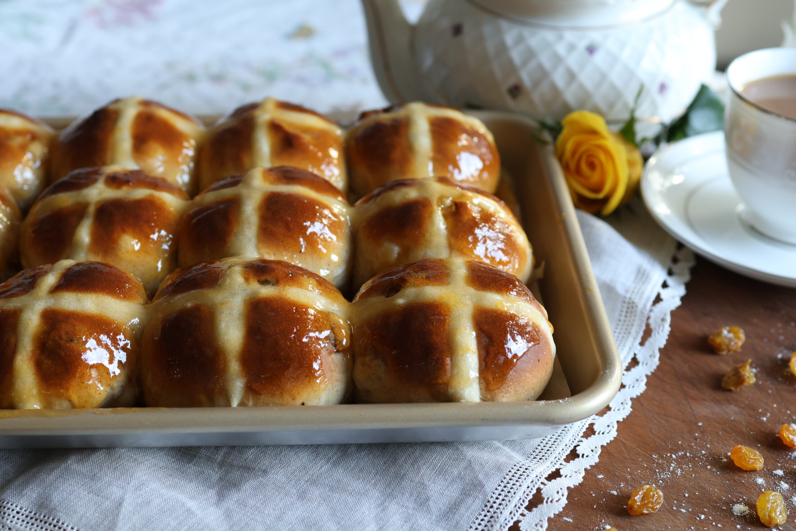 English Hot Cross Buns