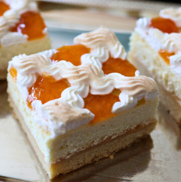 Rákóczi Túrós | Hungarian Apricot Cheesecake | Copyright Bake Across Europe